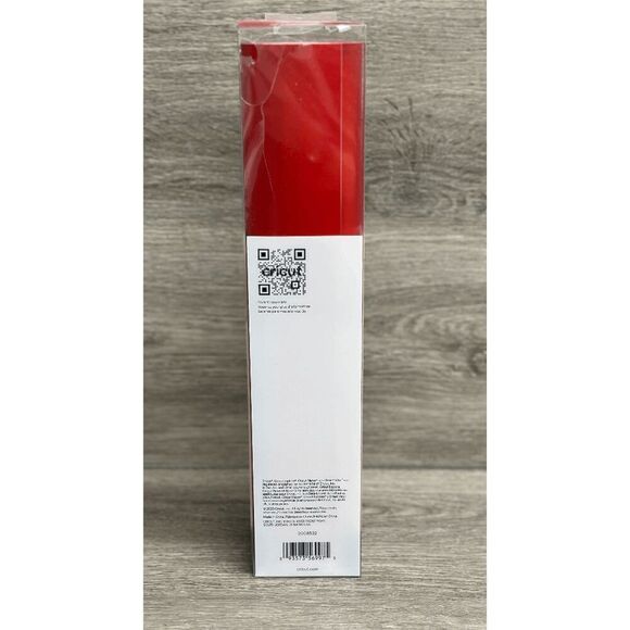 Cricut Smart Vinyl - Permanent 13 in x 12 ft Red - Picture 2 of 7